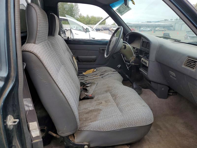 Photo 10 from auction – 1995 TOYOTA PICKUP with VIN JT4RN81A6S5207996