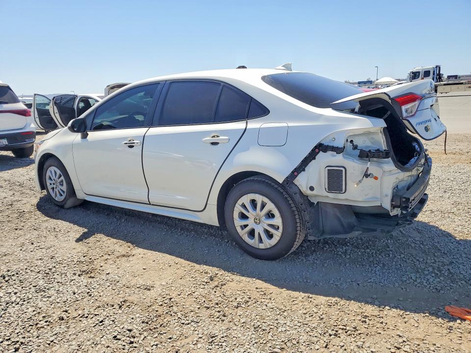 Photo 2 from auction – 2021 TOYOTA COROLLA with VIN JTDEAMDE7MJ018513