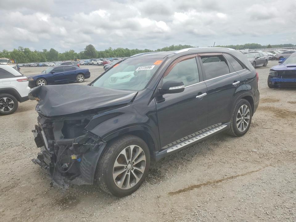 KIA SORENTO 2014 with VIN 5XYKW4A79EG463007 - Photo from auction