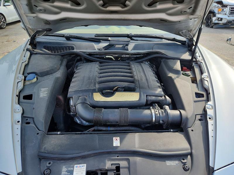 Photo 12 from auction – 2012 PORSCHE CAYENNE with VIN WP1AA2A2XCLA07214