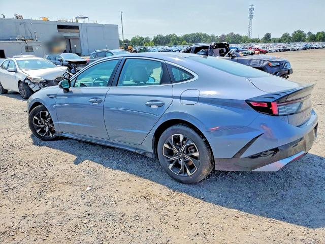 Photo 2 from auction – 2024 HYUNDAI SONATA with VIN KMHL64JA0RA408978