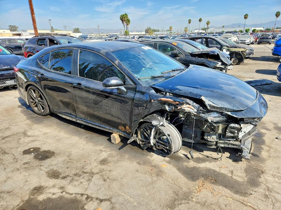 Photo 4 from auction – 2026 TOYOTA CAMRY with VIN 4T1DAACK5TU696476