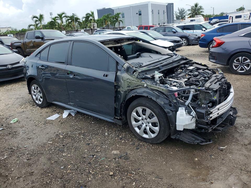 Zdjęcie 4 z aukcji – 2025 TOYOTA COROLLA z VIN 5YFB4MDE3SP253204