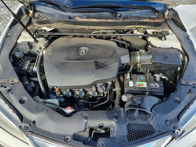 Photo 11 from auction – 2016 ACURA TLX with VIN 19UUB3F57GA001247