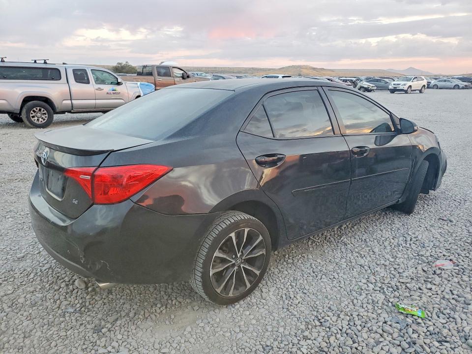 Photo 3 from auction – 2017 TOYOTA COROLLA with VIN 2T1BURHE8HC960542