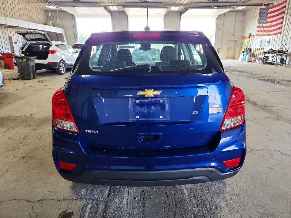 Zdjęcie 6 z aukcji – 2017 CHEVROLET TRAX z VIN 3GNCJKSB5HL154892