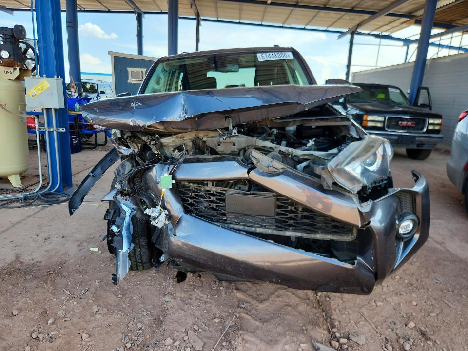 Photo 5 from auction – 2023 TOYOTA 4RUNNER with VIN JTEEU5JR4P5280308
