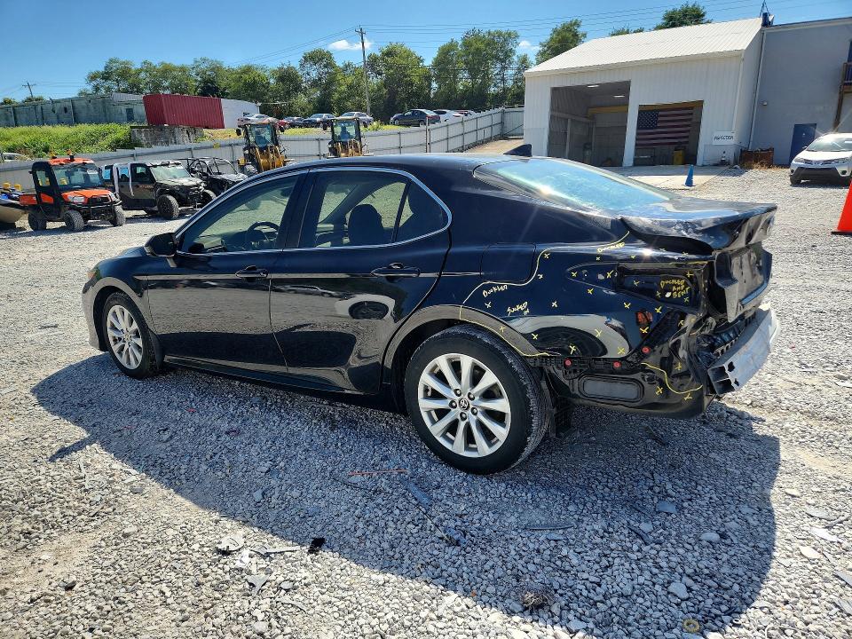 Photo 2 from auction – 2020 TOYOTA CAMRY with VIN 4T1C11AK4LU392859