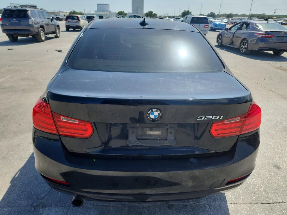 Photo 6 from auction – 2014 BMW 320 with VIN WBA3B1C57EP679426
