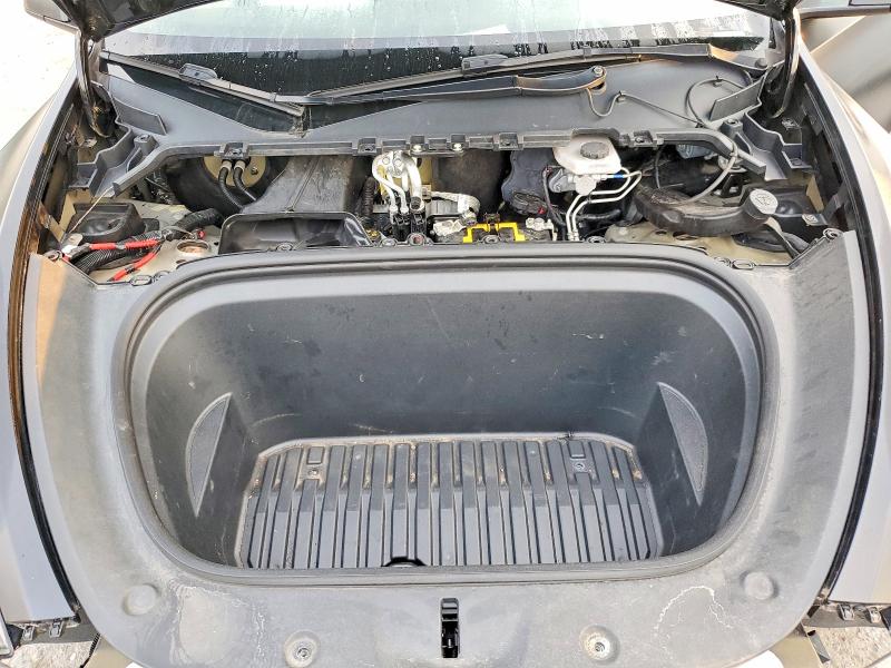 Photo 12 from auction – 2021 TESLA MODEL Y with VIN 5YJYGDEF1MF305226