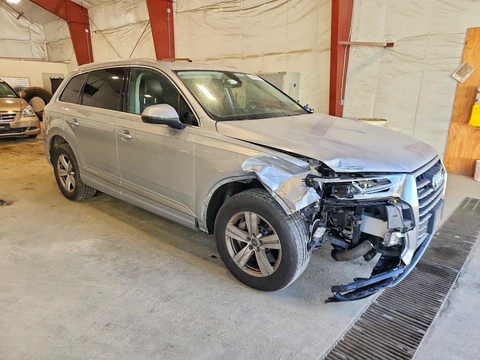 Photo 4 from auction – 2017 AUDI Q7 with VIN WA1LHAF72HD056181