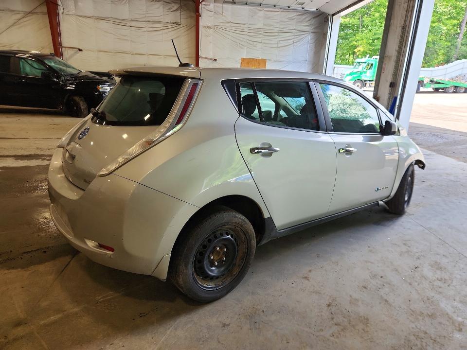 Photo 3 from auction – 2017 NISSAN LEAF with VIN 1N4BZ0CP8HC309934