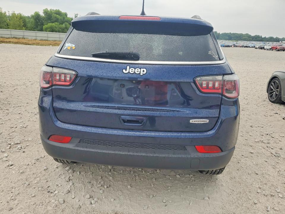 Photo 6 from auction – 2018 JEEP COMPASS with VIN 3C4NJCBBXJT235349