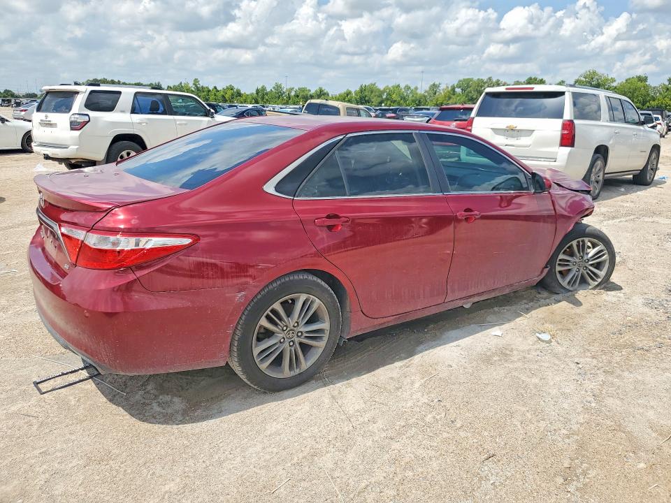 Photo 3 from auction – 2017 TOYOTA CAMRY with VIN 4T1BF1FKXHU657569