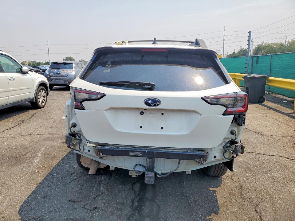 Photo 6 from auction – 2020 SUBARU OUTBACK with VIN 4S4BTAEC5L3230057