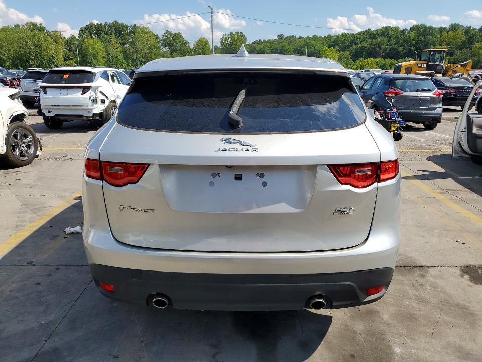 Foto 6 de la subasta – 2018 JAGUAR F-PACE con VIN SADCS2FX2JA279121