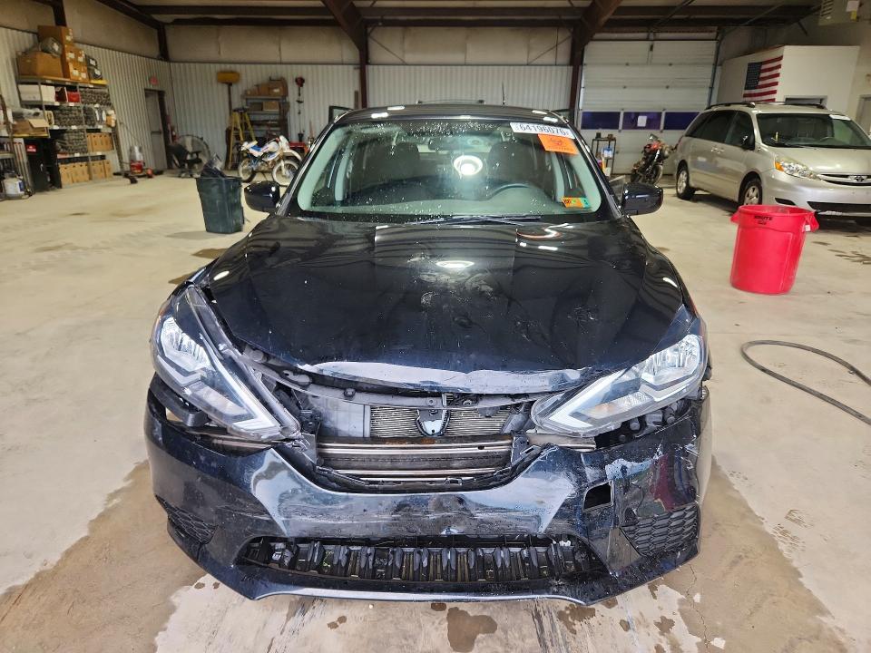 Photo 5 from auction – 2016 NISSAN SENTRA with VIN 3N1AB7AP6GL677041