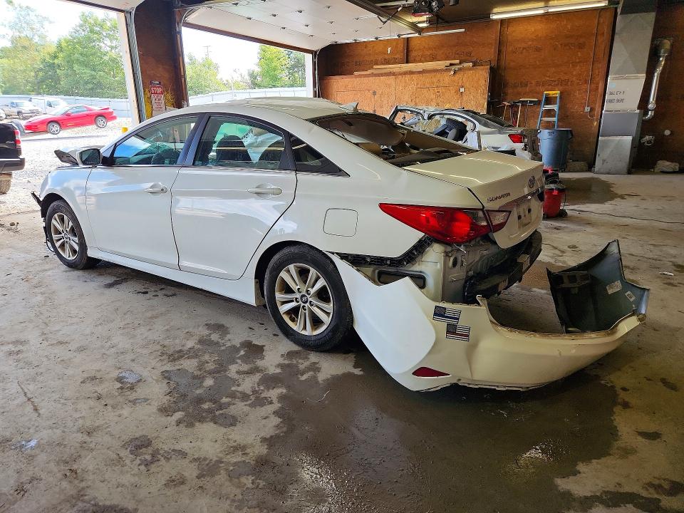 Foto 2 de la subasta – 2014 HYUNDAI SONATA con VIN 5NPEB4AC2EH893489