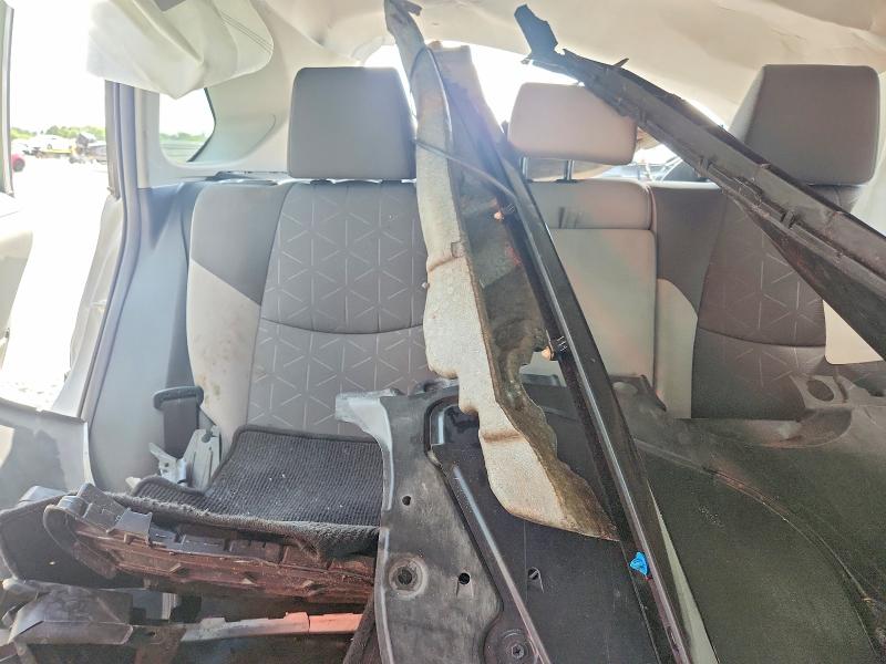 Photo 10 from auction – 2021 TOYOTA RAV4 with VIN 2T3W1RFV2MC164366
