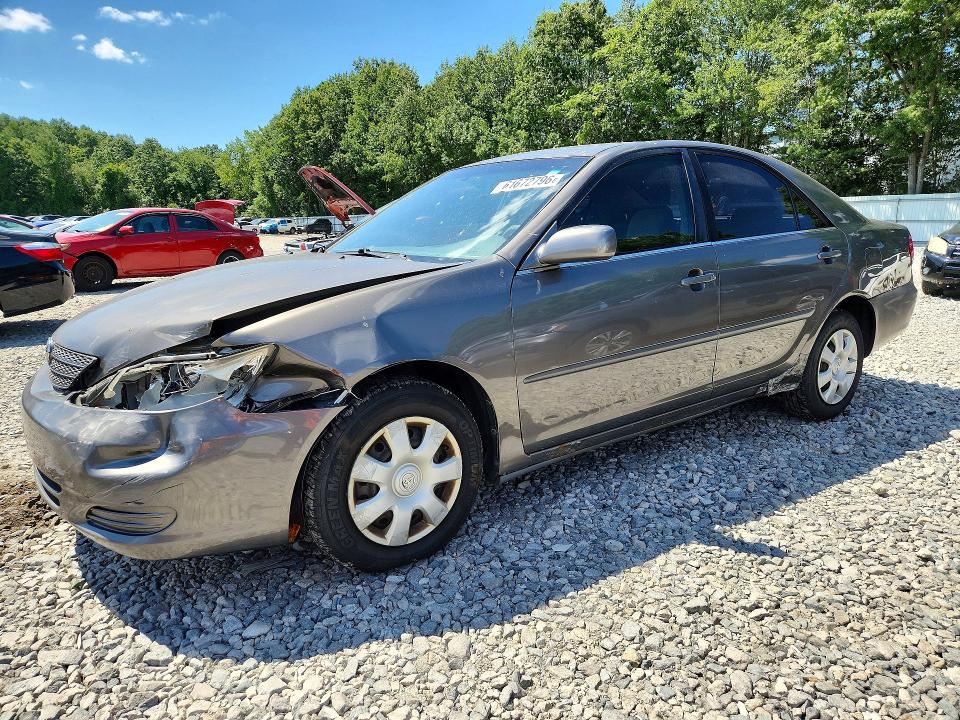 TOYOTA CAMRY 2003 with VIN 4T1BE32K03U733930 - Photo from auction