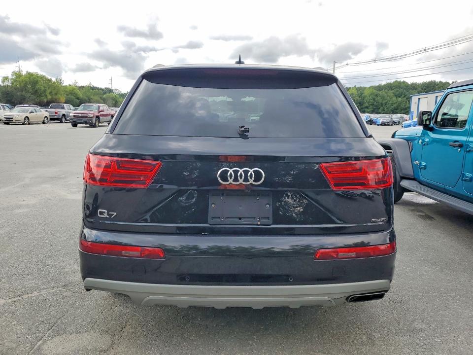 Photo 6 from auction – 2019 AUDI Q7 with VIN WA1AHAF74KD045052