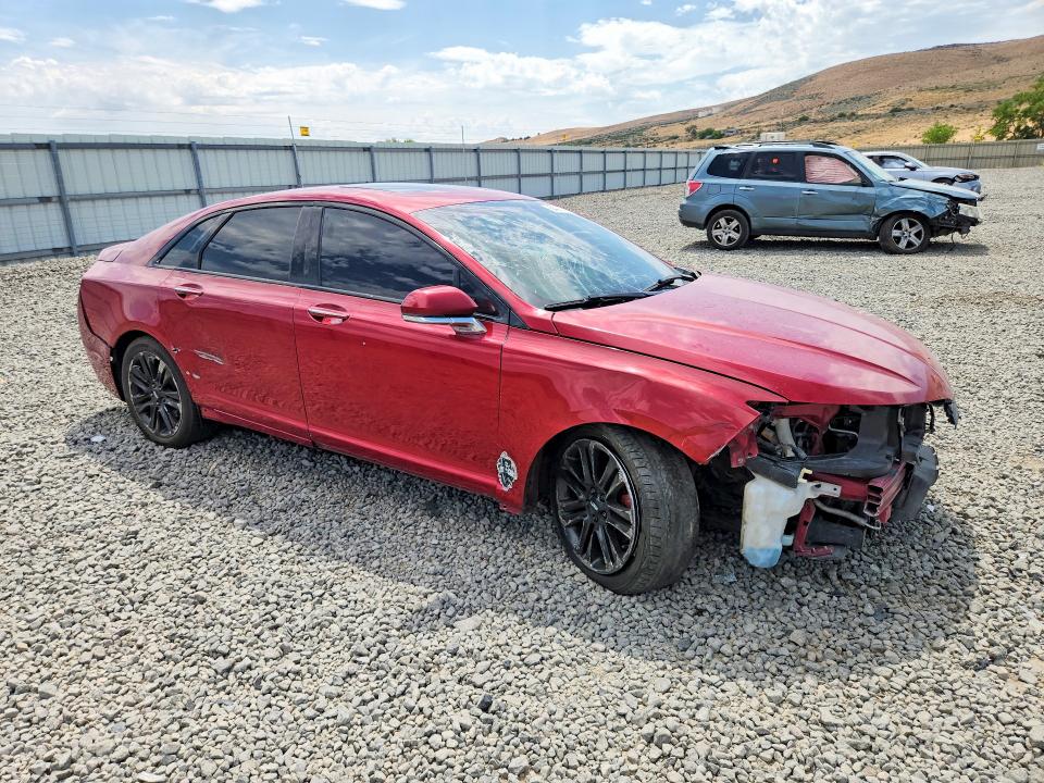 Photo 4 from auction – 2014 LINCOLN MKZ with VIN 3LN6L2GK0ER827990