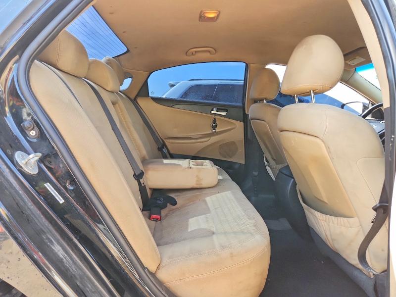 Photo 10 from auction – 2011 HYUNDAI SONATA with VIN 5NPEB4AC4BH125511