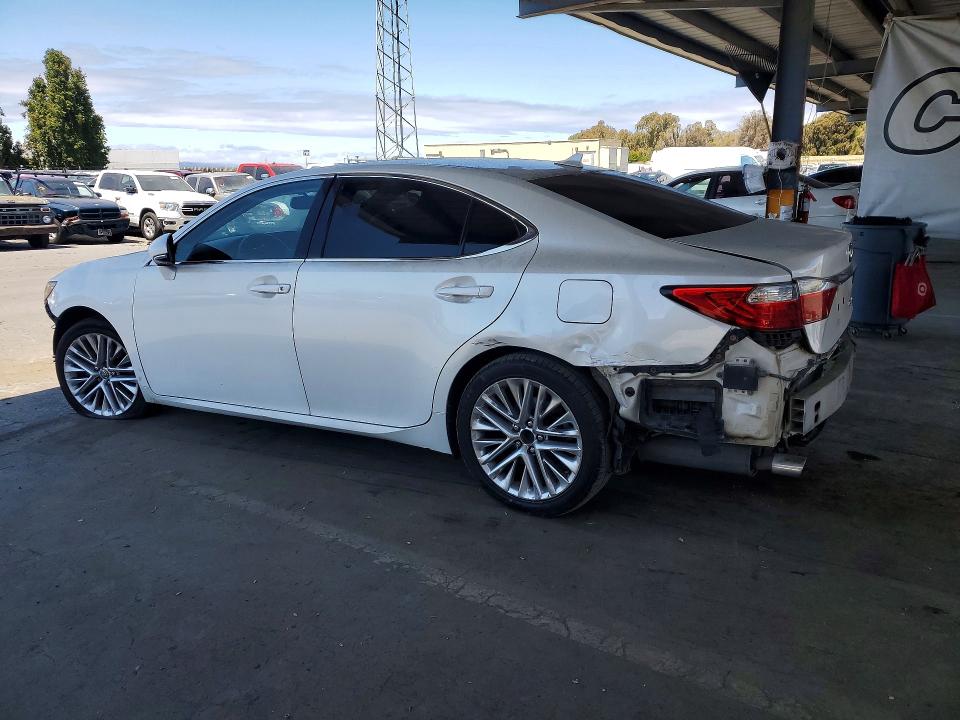 Photo 2 from auction – 2013 LEXUS ES with VIN JTHBK1GG0D2044231