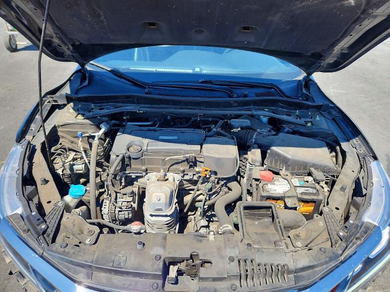 Photo 11 from auction – 2016 HONDA ACCORD with VIN 1HGCR2F56GA197571