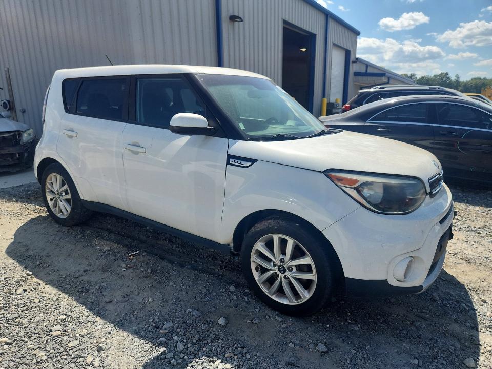 Photo 4 from auction – 2018 KIA SOUL with VIN KNDJP3A59J7524137