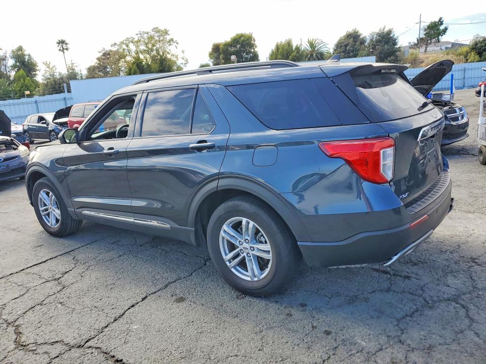 Photo 2 from auction – 2024 FORD EXPLORER with VIN 1FMSK7DH9RGA50407