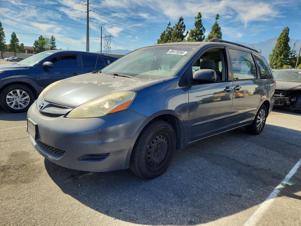 TOYOTA SIENNA 2006 with VIN 5TDZA23C06S534580 - Photo from auction