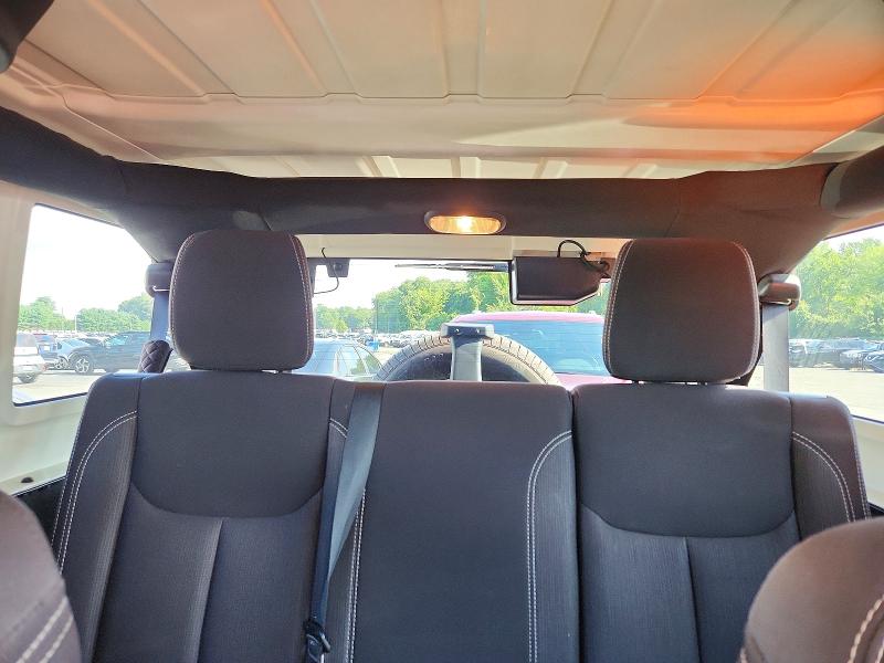 Photo 10 from auction – 2014 JEEP WRANGLER UNLIMITED with VIN 1C4BJWFG5EL133663