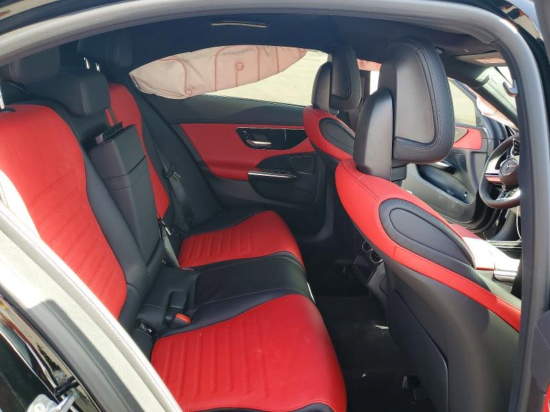 Снимка 10 от търг – 2026 MERCEDES-BENZ C с VIN W1KAF4GB1TR340846