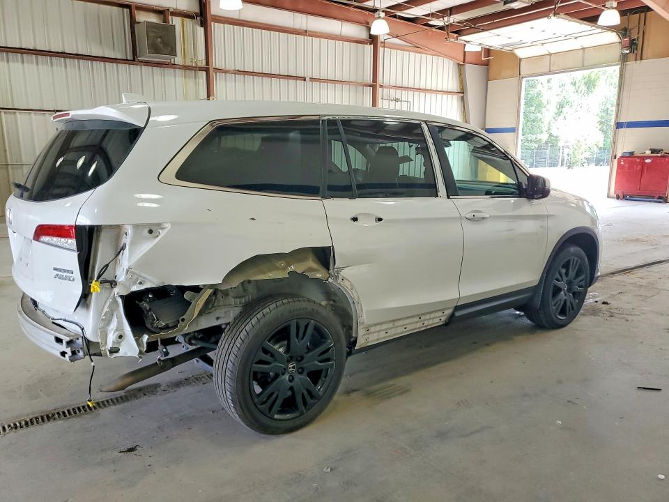 Photo 3 from auction – 2022 HONDA PILOT with VIN 5FNYF6H20NB079267