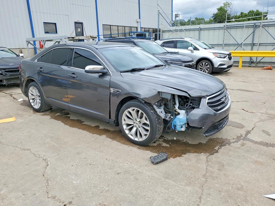 Photo 4 from auction – 2019 FORD TAURUS with VIN 1FAHP2F88KG115372
