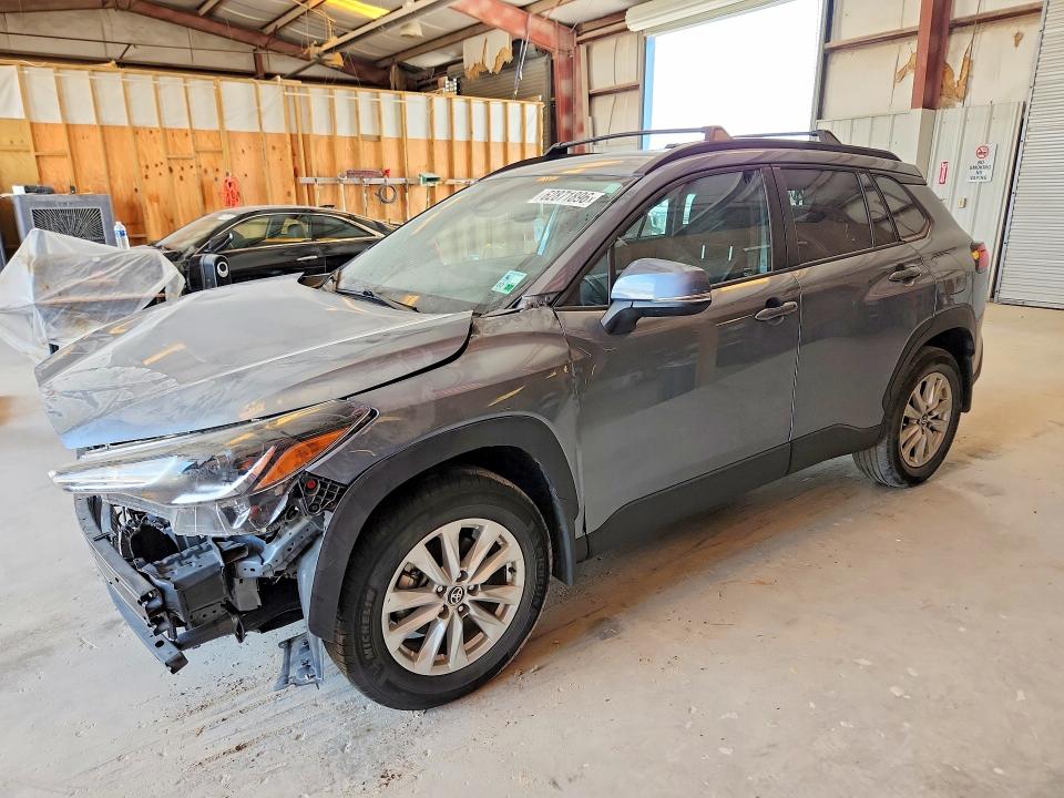 TOYOTA COROLLA CROSS 2024 with VIN 7MUCAAAG6RV078939 - Photo from auction