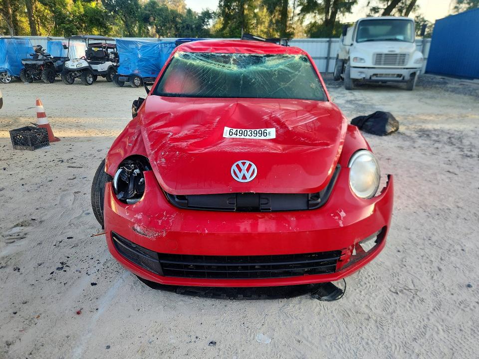 Photo 5 from auction – 2012 VOLKSWAGEN BEETLE with VIN 3VWJP7ATXCM601268