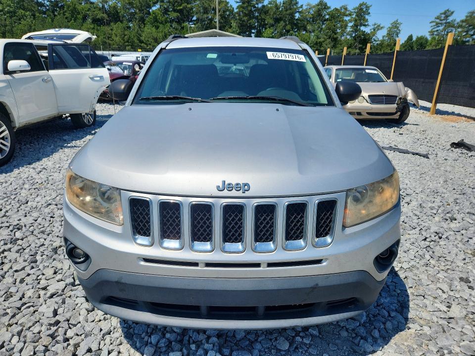 Photo 5 from auction – 2011 JEEP COMPASS with VIN 1J4NT1FA3BD236117