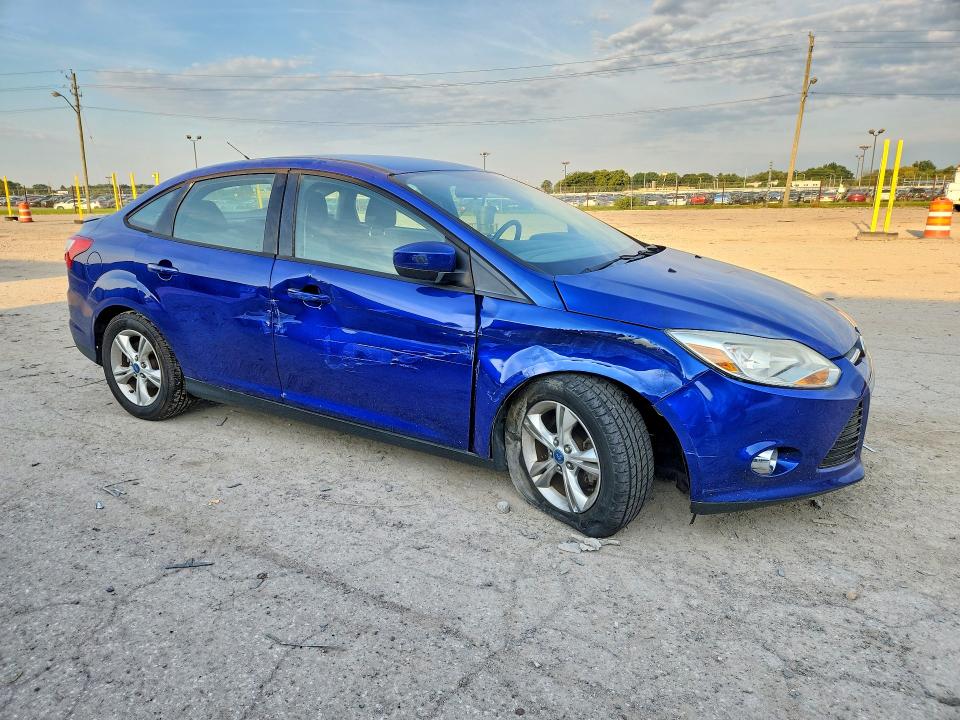 Photo 4 from auction – 2012 FORD FOCUS with VIN 1FAHP3F21CL300177
