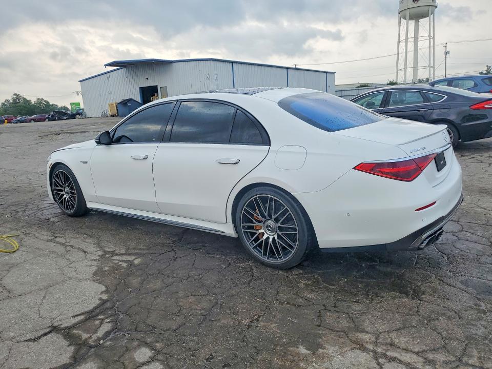 Снимка 2 от търг – 2024 MERCEDES-BENZ S с VIN W1K6G8CB3RA272332
