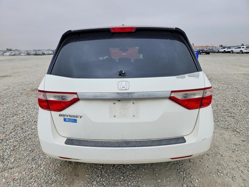 Photo 6 from auction – 2011 HONDA ODYSSEY with VIN 5FNRL5H63BB032272