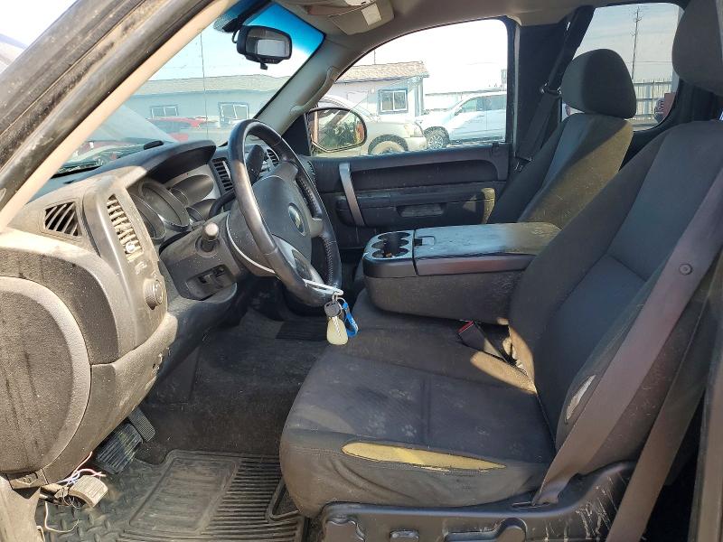 Photo 7 from auction – 2010 CHEVROLET SILVERADO with VIN 1GCSKSE35AZ113635