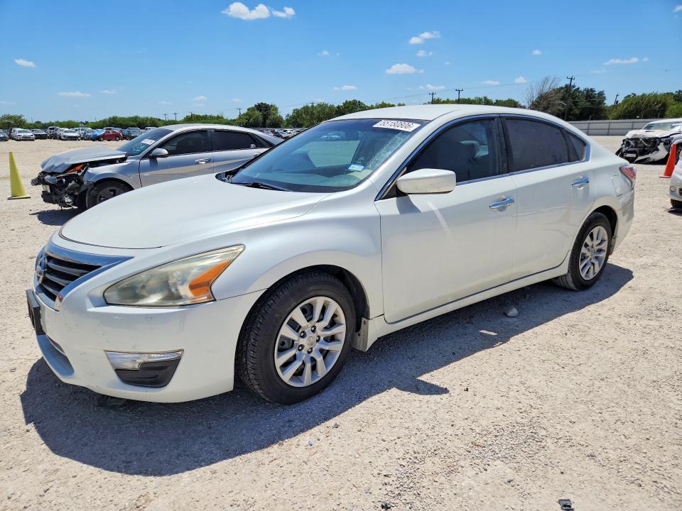 NISSAN ALTIMA 2014 with VIN 1N4AL3AP8EV209656 - Photo from auction