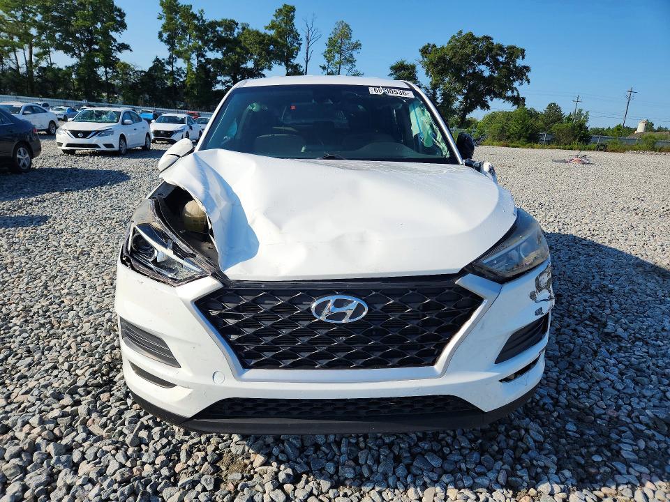 Photo 5 from auction – 2020 HYUNDAI TUCSON with VIN KM8J23A47LU242780