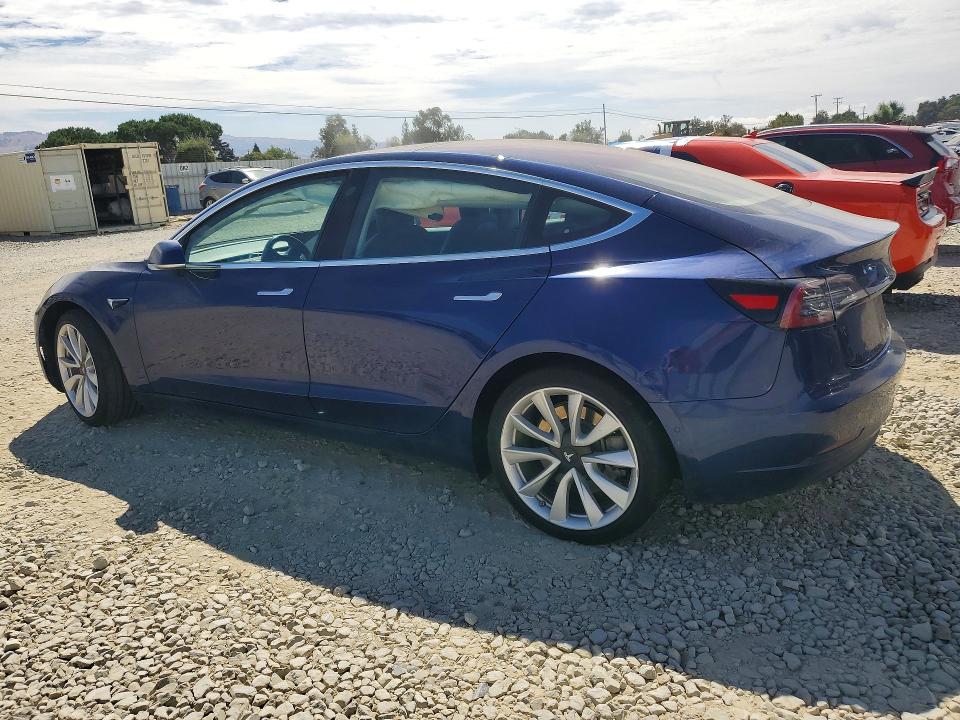 Photo 2 from auction – 2018 TESLA MODEL 3 with VIN 5YJ3E1EA9JF040392