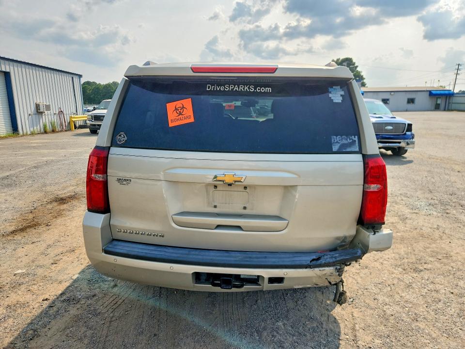 Photo 6 from auction – 2015 CHEVROLET SUBURBAN with VIN 1GNSCJKC3FR126314