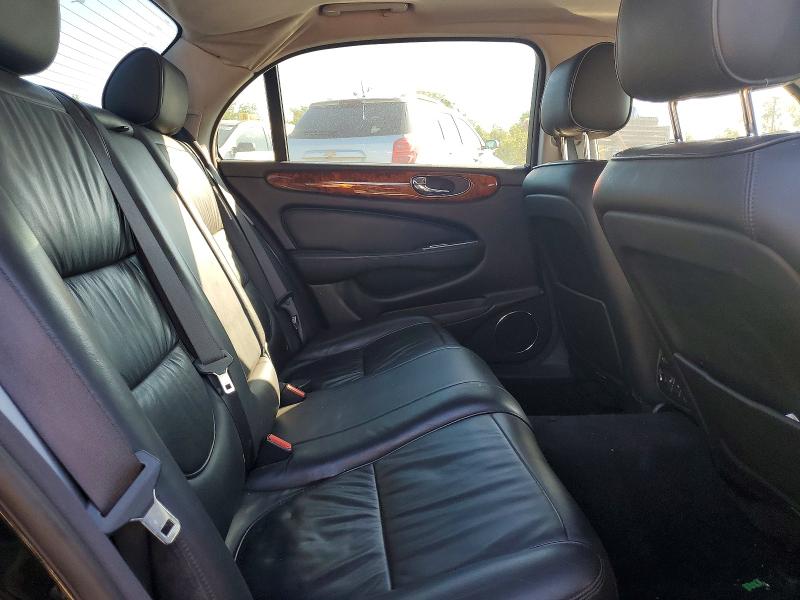 Photo 10 from auction – 2009 JAGUAR XJ8 with VIN SAJWA79B99SH31570