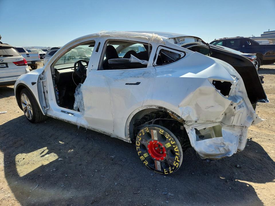 Photo 2 from auction – 2023 TESLA MODEL Y with VIN 7SAYGDEE2PA113521