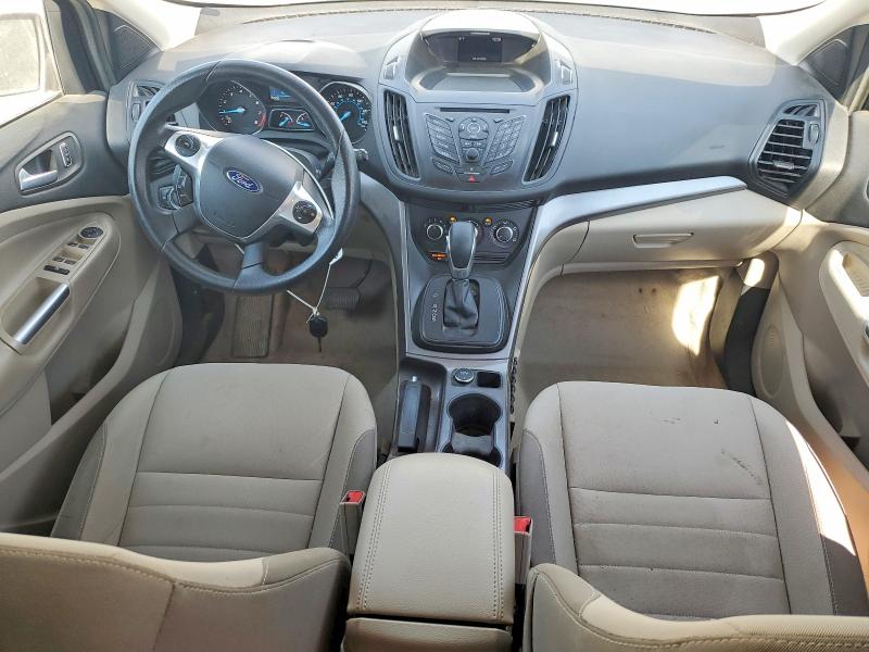 Photo 8 from auction – 2016 FORD ESCAPE with VIN 1FMCU9GX8GUA32900